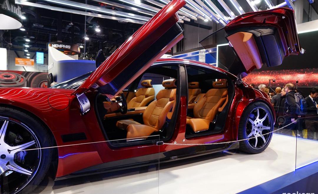 BMW, Mercedes-Benz, Tesla, V8 Vantage, Beijing