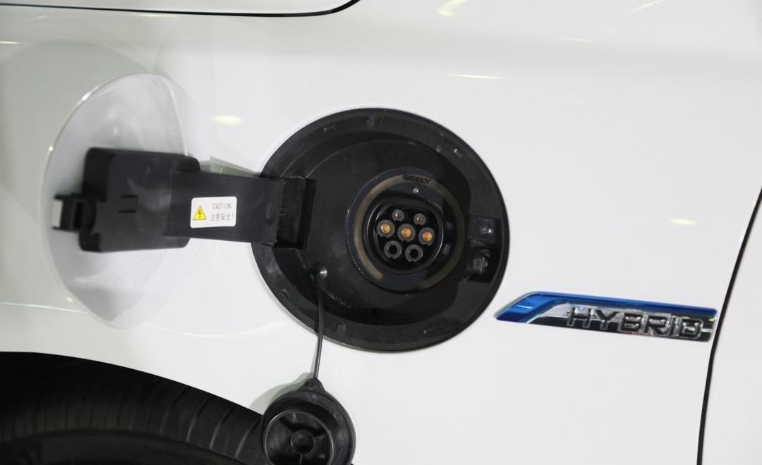 emgrand, emgrand EV, Geely automobile