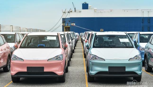 哪吒汽車,哪吒V,合創,哪吒S,海豚