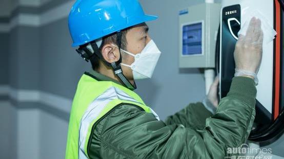 極氪,ZEEKR 001,遠程