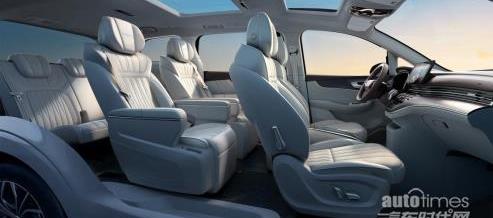 榮威,榮威iMAX8,榮威iMAX8 EV,埃爾法,寶馬5系