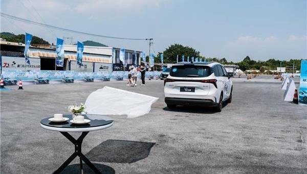 風行游艇,東風風行,東風,傳祺M6,理想ONE