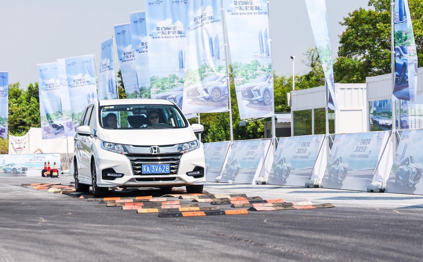 風行游艇,奧德賽,傳祺M6,理想ONE,軒逸