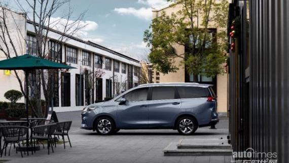 上汽大通MAXUS,上汽大通MAXUS V90,上汽大通MAXUS EV30,上汽大通MAXUS MIFA 9,奔馳