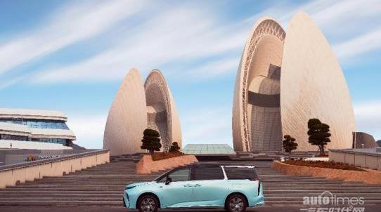 上汽大通MAXUS,上汽大通MAXUS V90,上汽大通MAXUS EV30,上汽大通MAXUS MIFA 9,奔馳