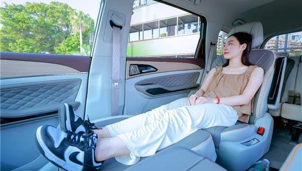 風行游艇,東風風行,東風,理念