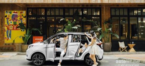 YOUNG光小新,電動屋,東南,理念