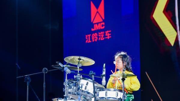 江鈴