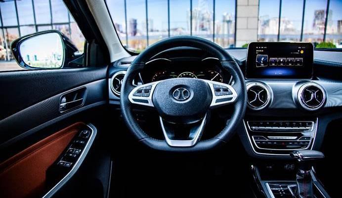 奔馳,理念,奔馳GLC