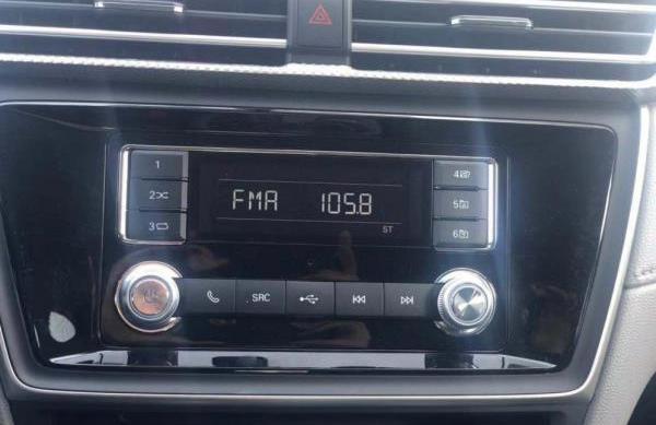 榮威,榮威Ei5,斑馬